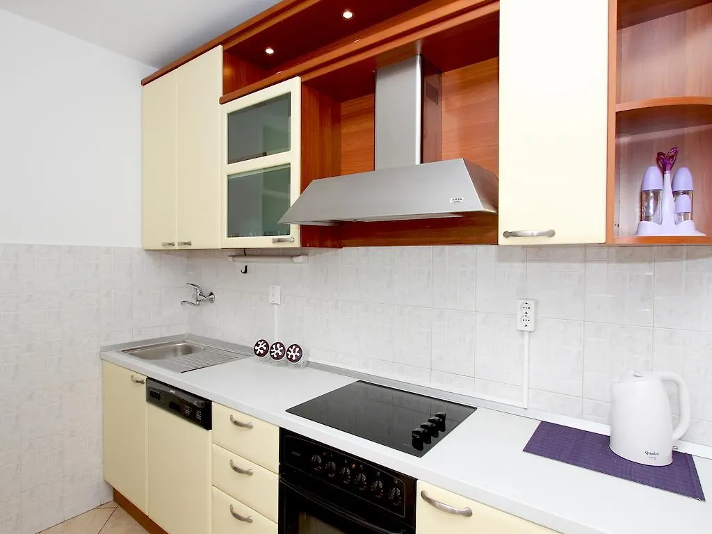 Center Apartment Silvana Split 0*,